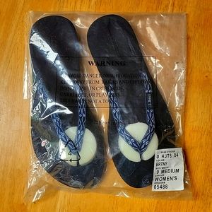 L.L.Bean Women Flip Flops
